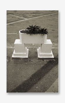 to_be_out_of_place_08